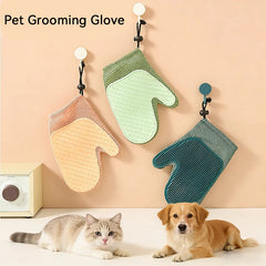 Pet Grooming Glove – Fur Remover & Deshedding Brush for Cats and Dogs