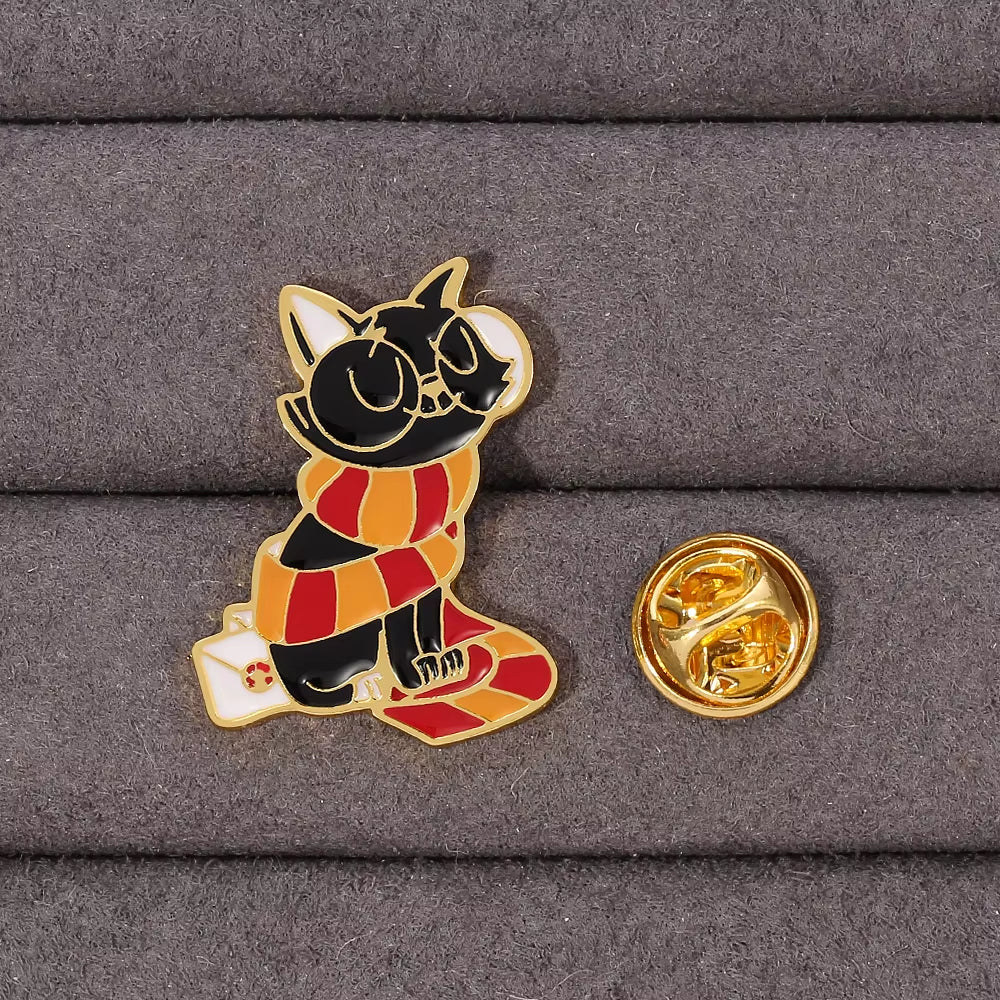 Gryffindors Magic Cat Gift Pin