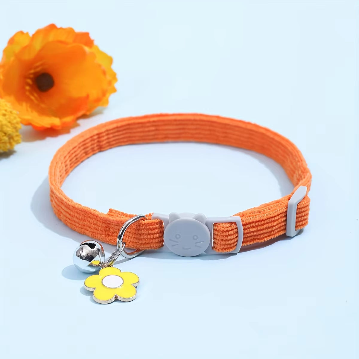 Adjustable Cat Collar with Bell, Safety Snap Hook, Polyester Material, Small Breed Recommended, Flower Charm Design