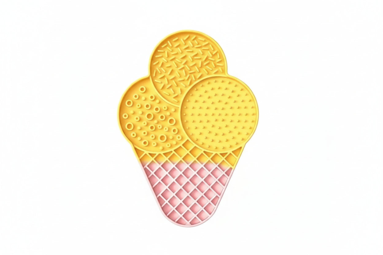 An ice cream cone-shaped product shown on a white background with dimension labels: 21 cm tall and 15 cm wide. The top half is yellow with textured and dotted patterns, and the bottom half is pink with a lattice pattern.