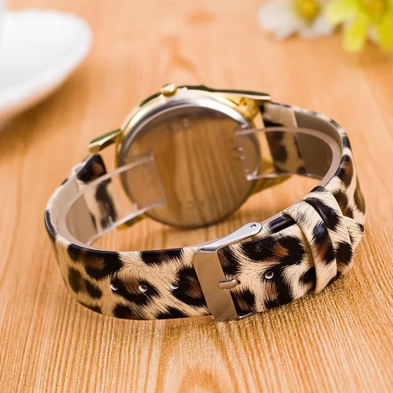 Cute Cat Face Quartz Watch – Women’s Faux Leather Band Wristwatch with Glasses Design