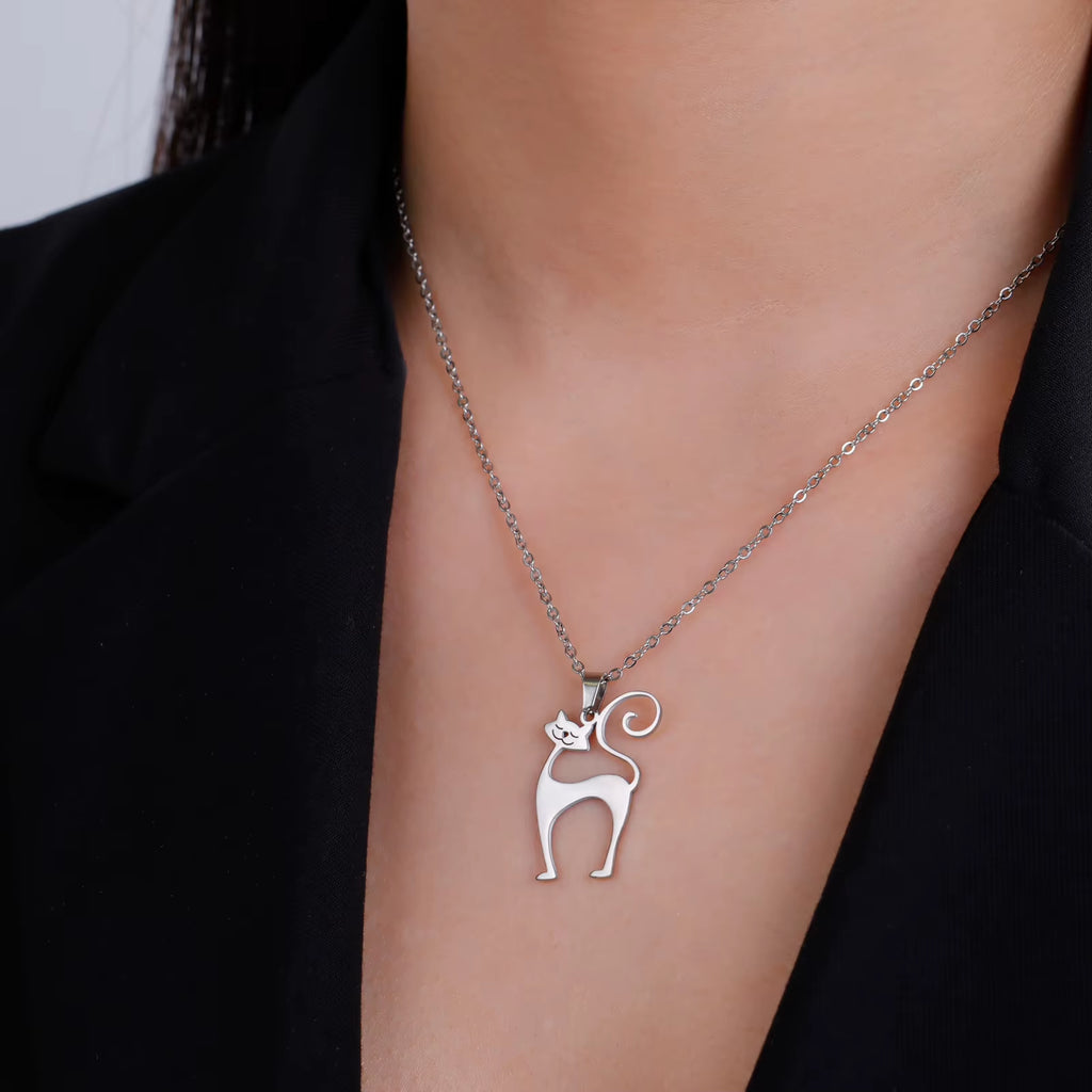 Elegant Cat Pendant Necklace - Gold Stainless Steel Jewelry for Women, Men, Couples, and Children