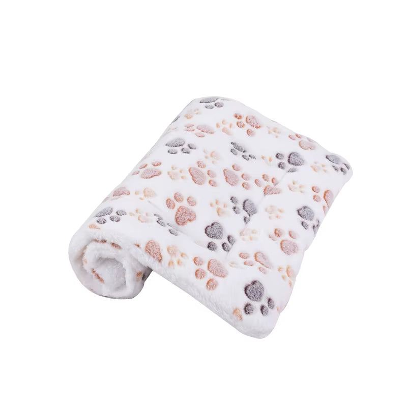 Luxury Cat Bed and Furniture Collection: Cozy Cushions and Warm Accessories for Your Pet's Home