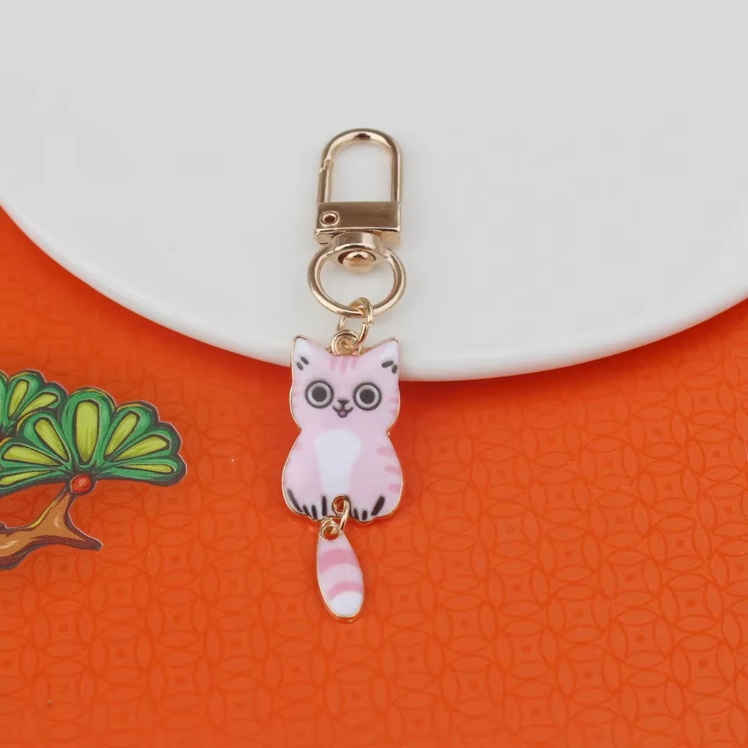 Elegant Keycat Valentine Keychain - Charming Small Animal Metal Keyring and Bag Pendant Gift