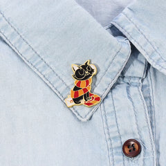 Gryffindors Magic Cat Gift Pin