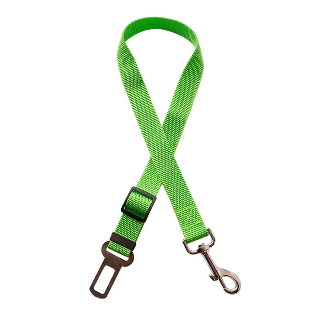 Adjustable Reflective Dog Car Seat Belt Harness with Cushioning and Elasticity for Safe Travel