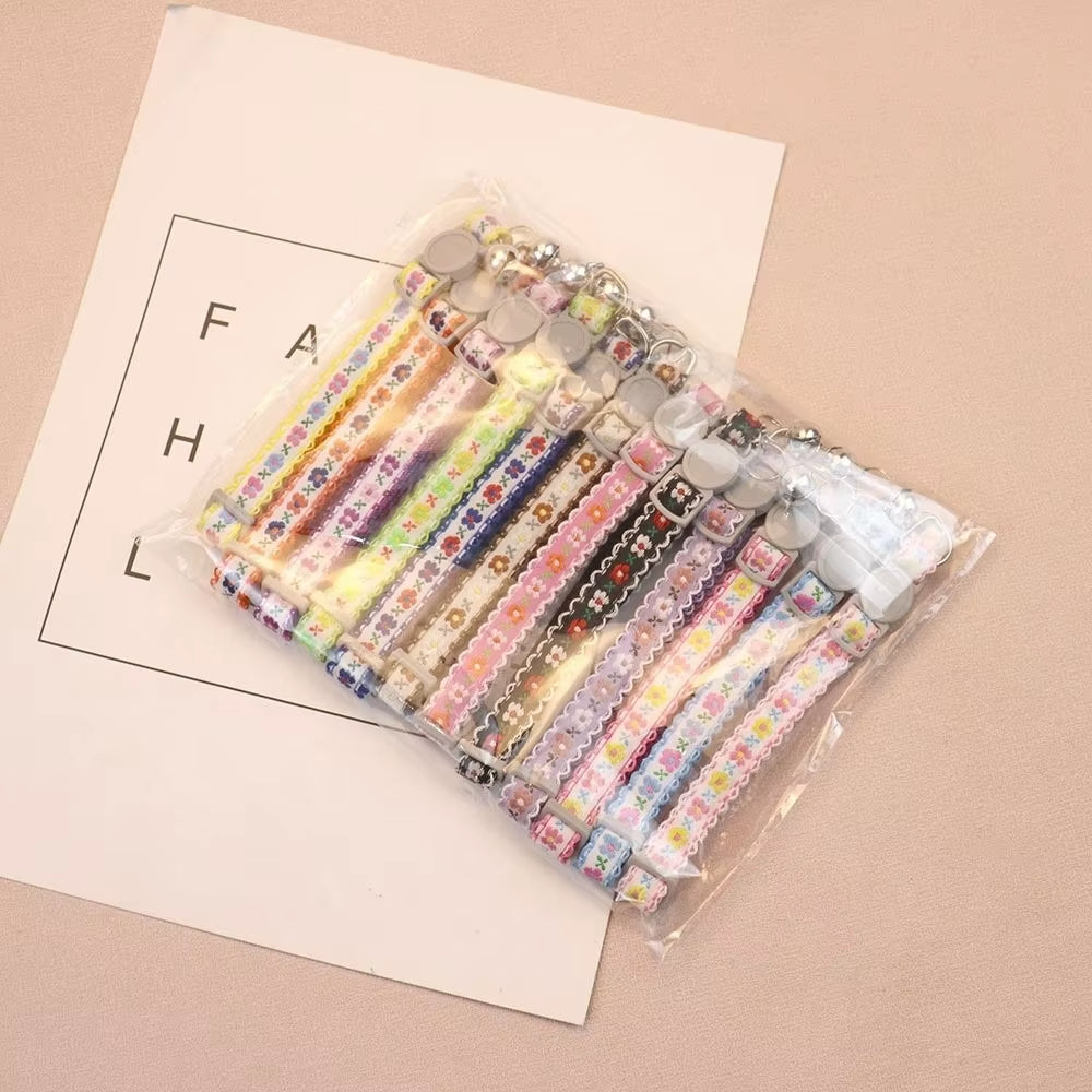 Fashion Floral Embroidered Cat Collars Adjustable Durable Pet Collars Cute Lace Collar with Bell Cat Supplies
