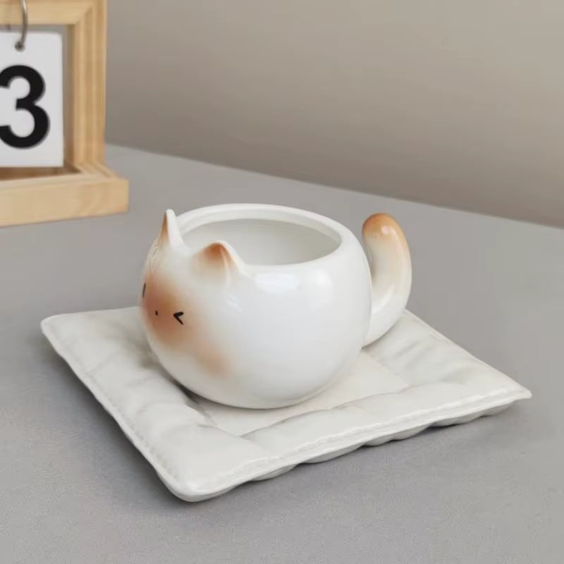 210ml Ceramic Mug Featuring Cartoon Siamese Cat - Underglaze Colored Coffee and Water Cup for Home Use, Ideal for Breakfast and Gifting