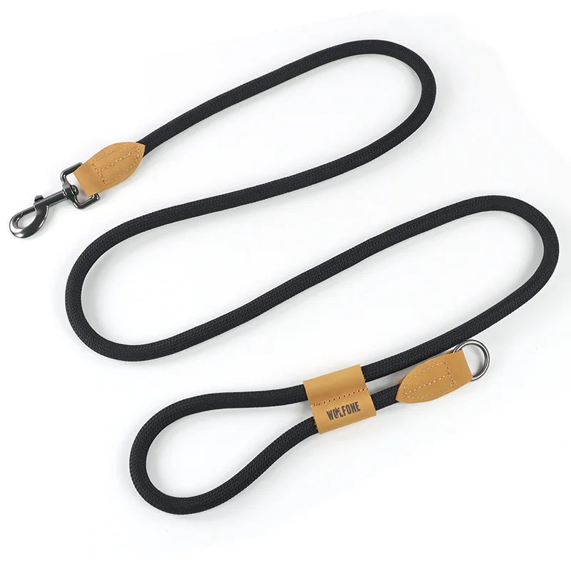A solid stealth black hands-free dog leash featuring an industrial-grade quick-release buckle and rust-resistant zinc alloy clips for running with large dogs.