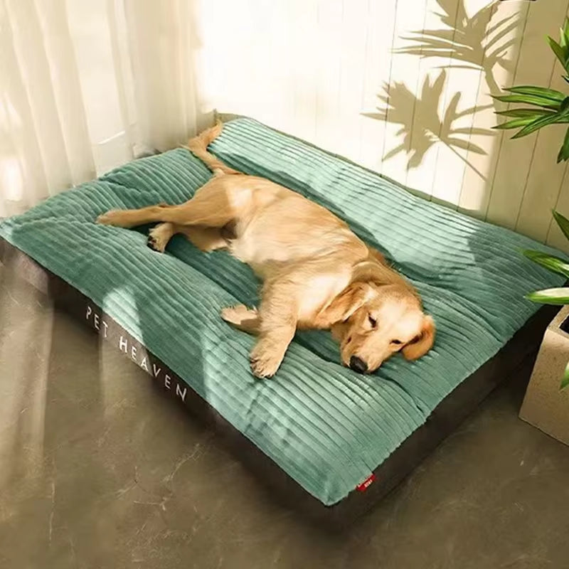 Sage Forest green thickened winter pet sleep mat showing the plush thermal cloth texture.